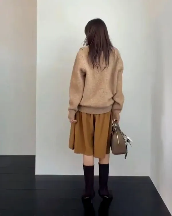 Fashionable Casual Women's Skirt - An Elegant and Comfortable Essential for Fall and Winter