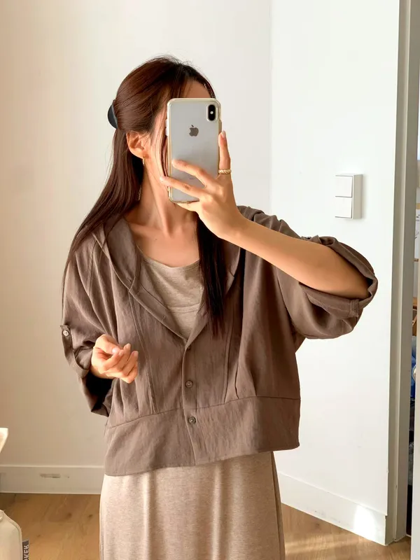 時尚休閒女裝外套夾克，輕盈舒適，適合春秋穿搭