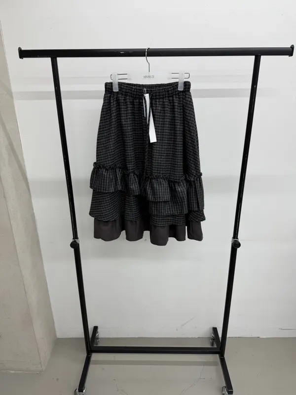Vintage Plaid Layered Skirt - Fashionable and Elegant
