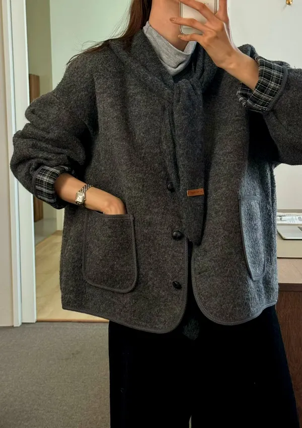 Stylish Women's Jacket - Warm and Comfortable for Autumn and Winter