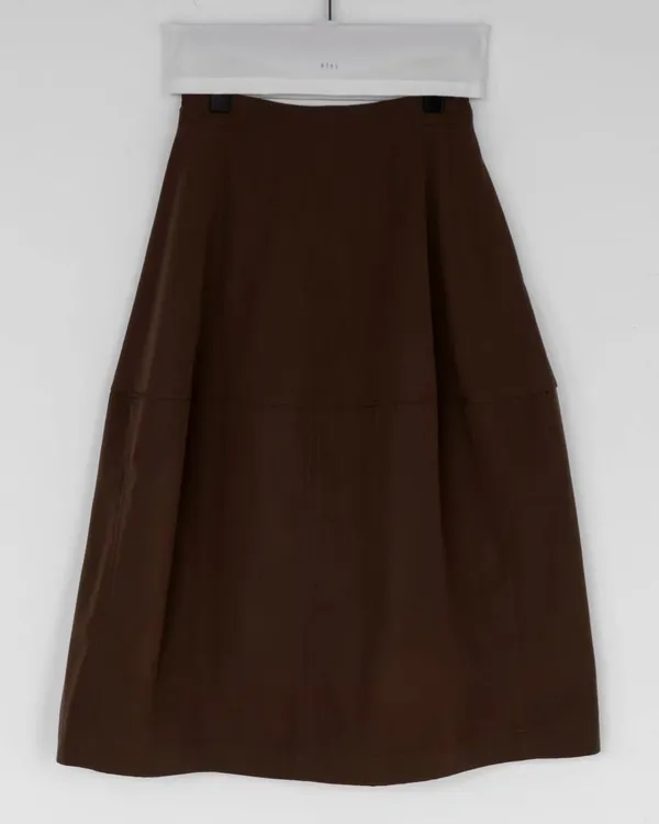 Elegant Women's Long Skirt - Comfortable and Versatile
