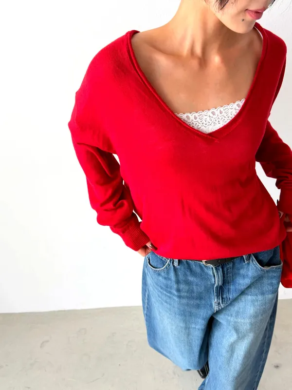 Stylish Red V-Neck Women's Top - Comfortable and Versatile