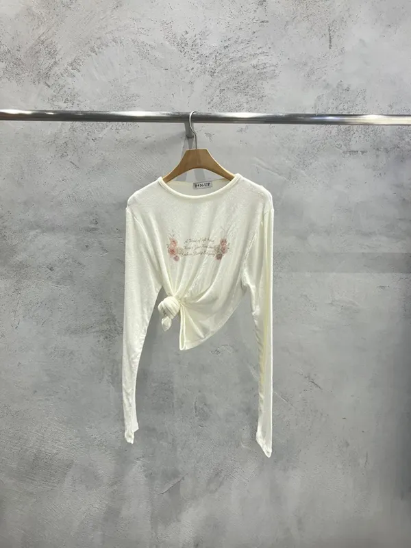 Elegant Floral Embroidered Long Sleeve Top