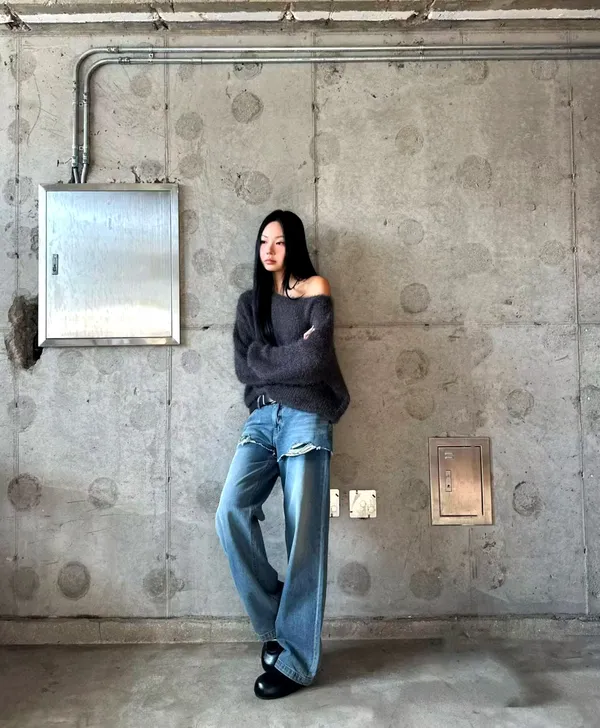 Stylish Loose Knit Top - Elegant and Comfortable