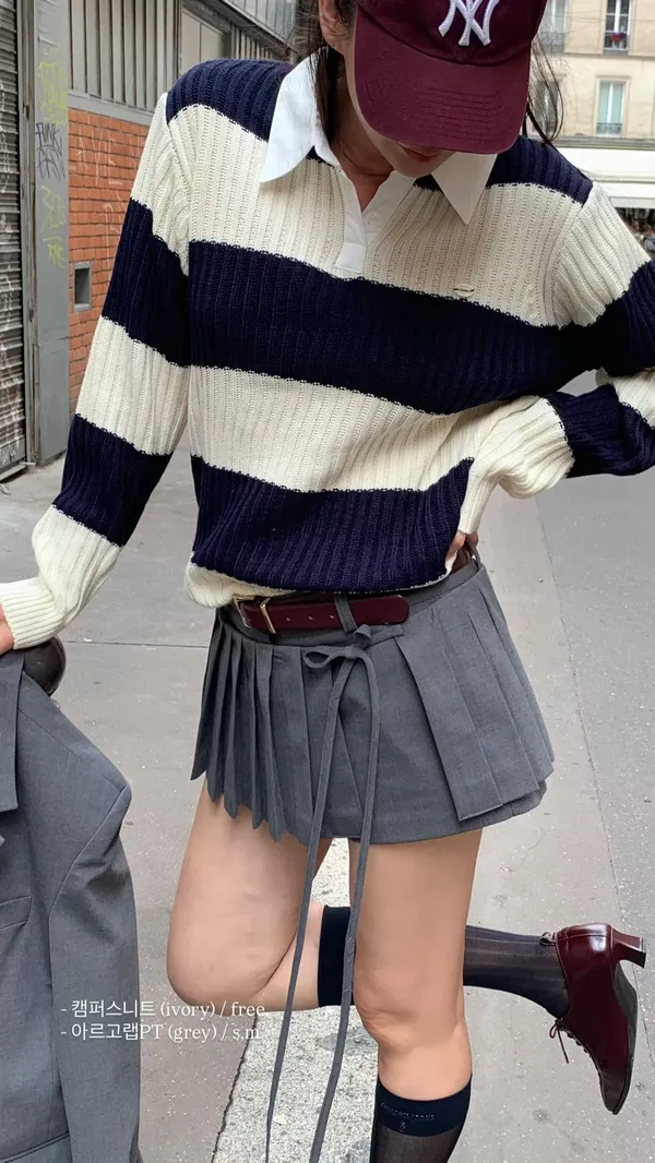 Stylish Striped Knit Sweater - Comfortable and Versatile for Fall and Winter