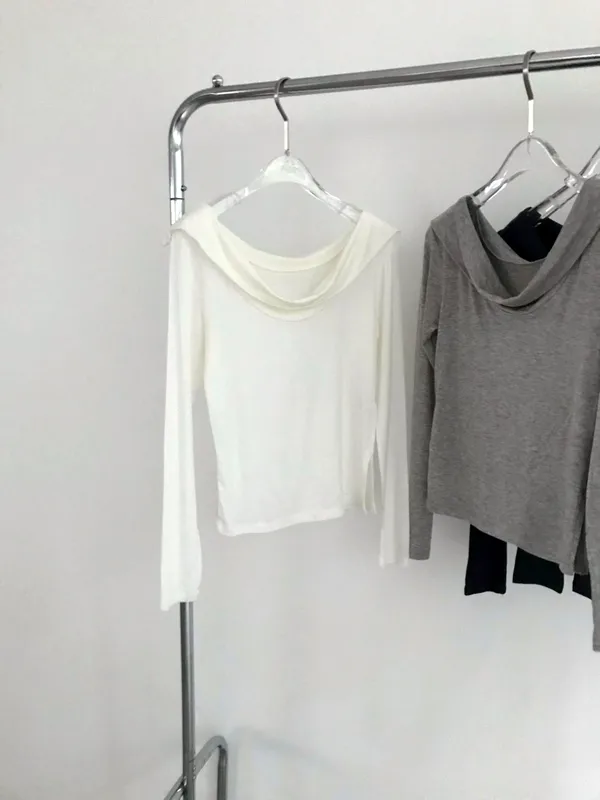 Stylish and Minimalist Women's Top, Comfortable and Breathable, Perfect Match