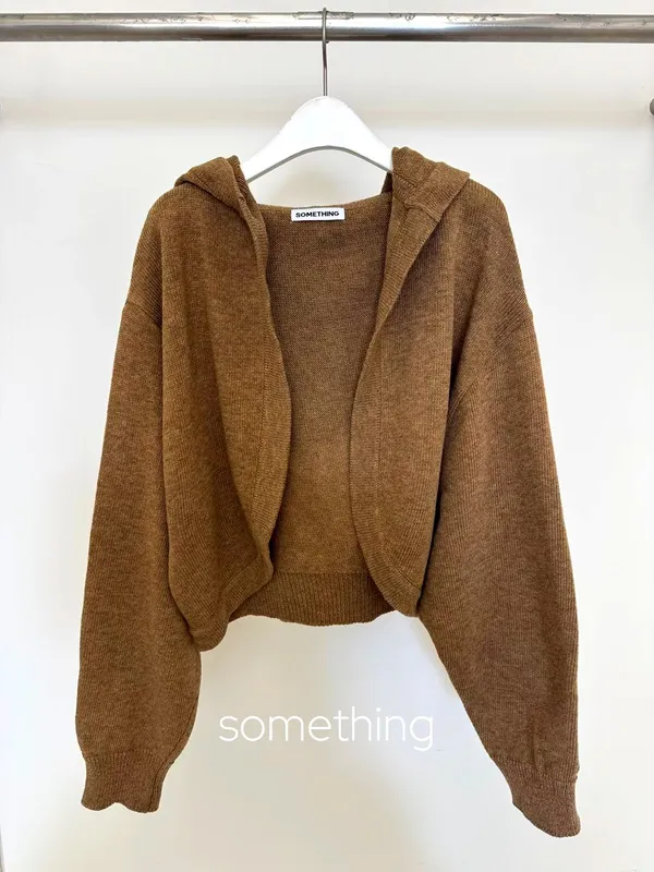 เสื้อคลุมแฟชั่นสบายๆ สำหรับผู้หญิง - การออกแบบถักนิตที่สะดวกสบาย