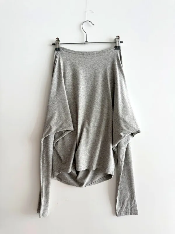 Minimalist Gray Women's Top - Soft and Comfortable