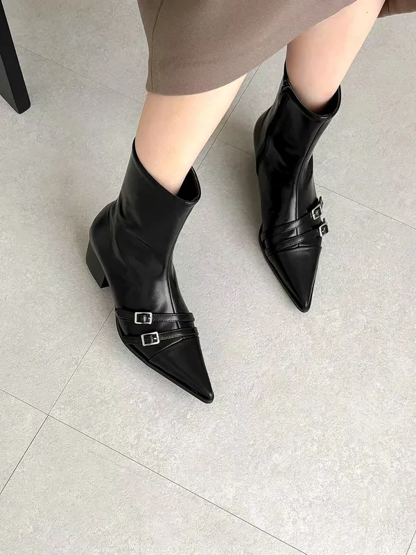 Stylish Pointed Toe High Heels Boots - Elegant Black Design
