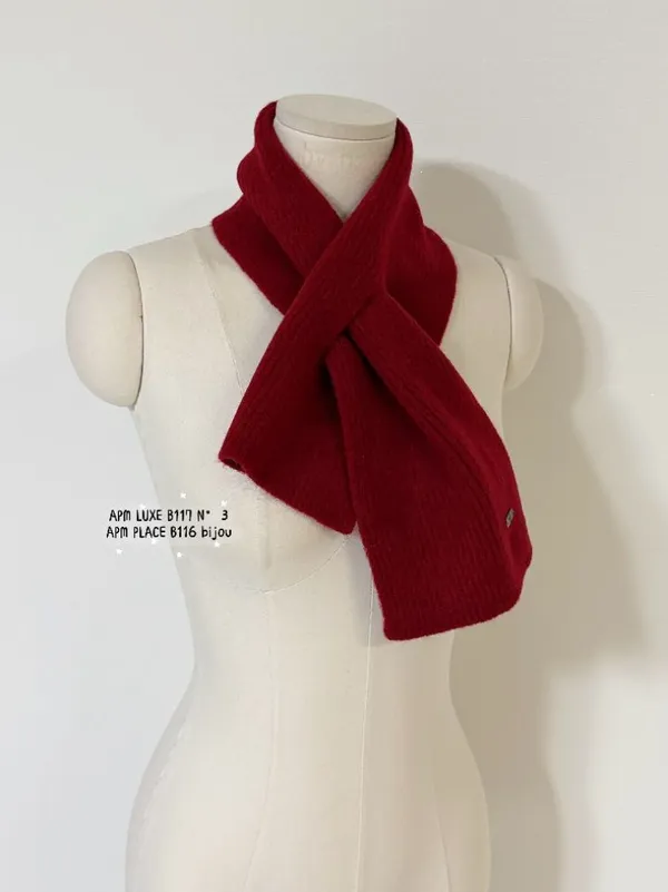 Elegant Red Wool Scarf, Warm and Comfortable
