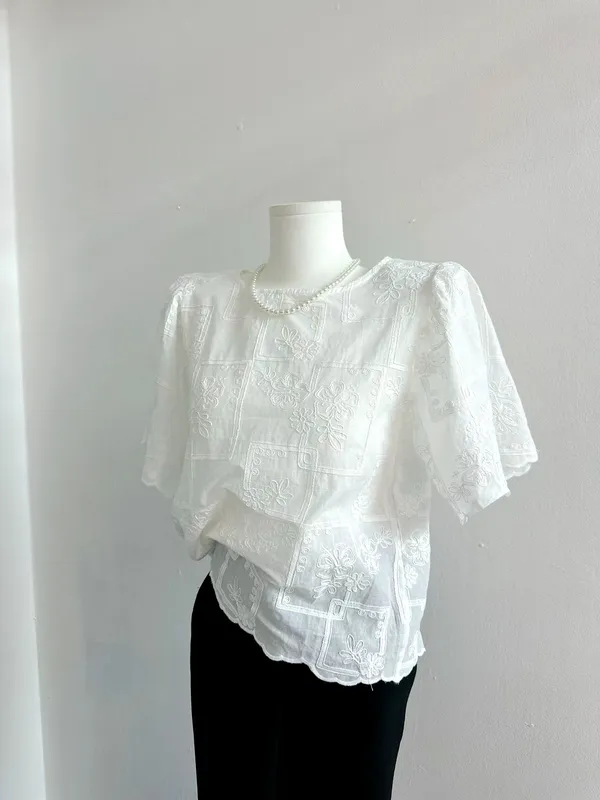 Elegant Embroidered Women's Top, Lightweight and Breathable, Perfect Match