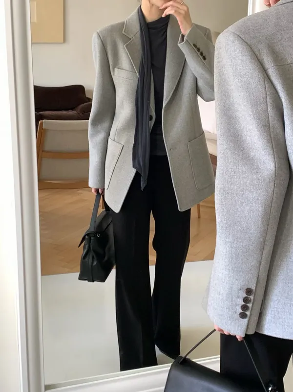 Stylish Grey Women's Jacket - Elegant and Versatile