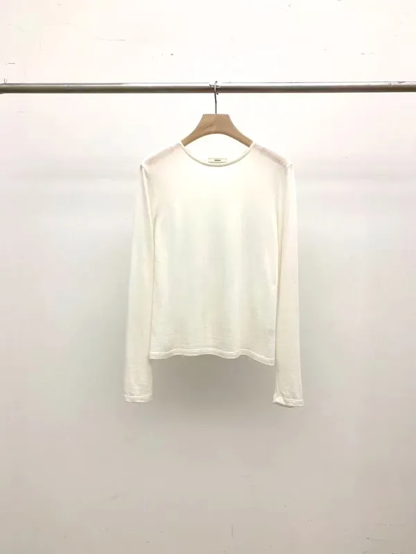 Stylish Versatile Long Sleeve T-Shirt, Comfortable and Breathable, Perfect for Fall and Winter