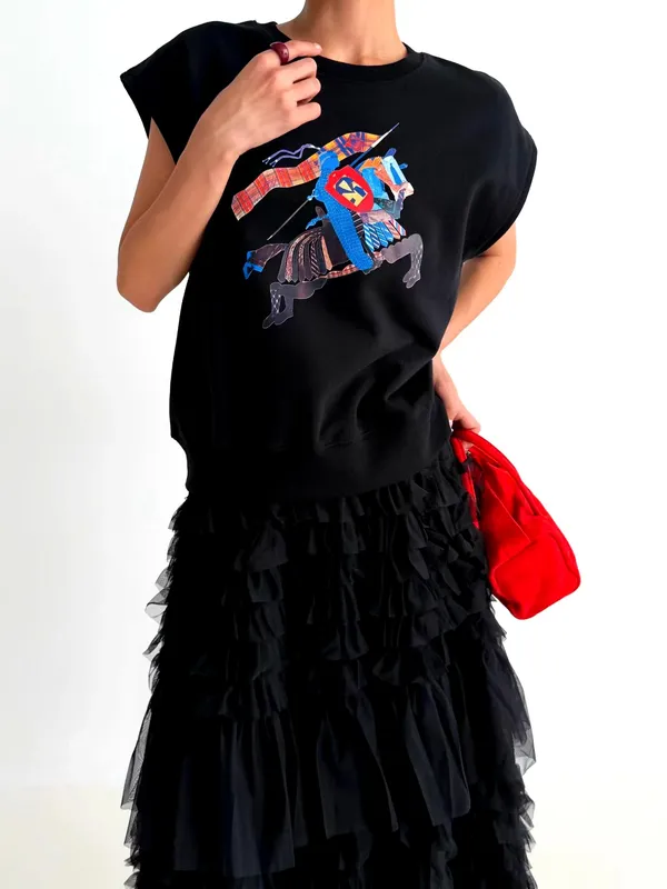 Fashionable Embroidered Short Sleeve T-Shirt, Comfortable and Versatile