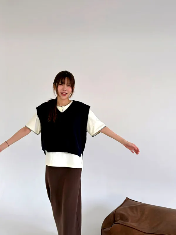 Fashionable Minimalist Women's Vest Jacket - Versatile Casual Style