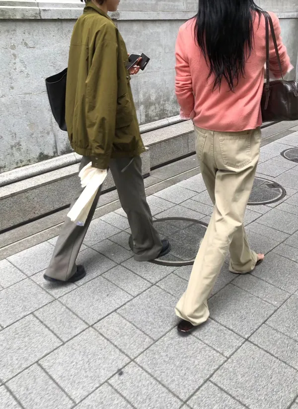 Stylish Versatile Women's Pants for a Casual Look