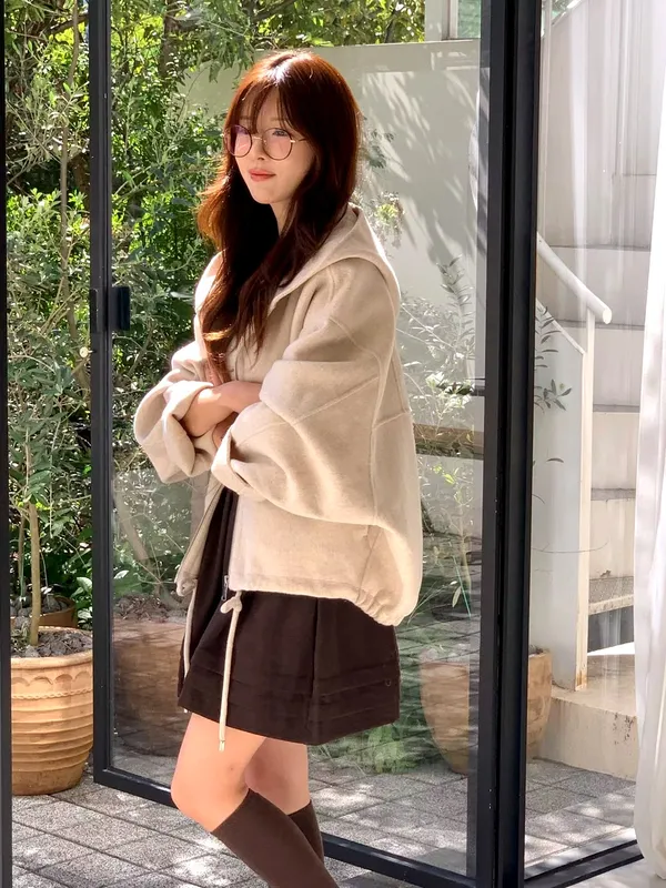 Fashionable Loose Women's Jacket, Comfortable and Versatile