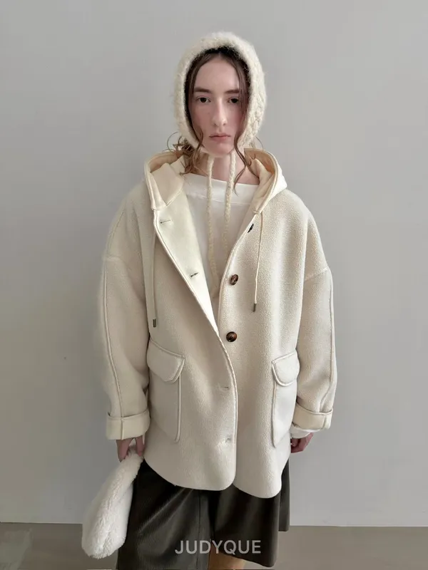 Stylish Versatile Women's Jacket - Comfort and Warmth