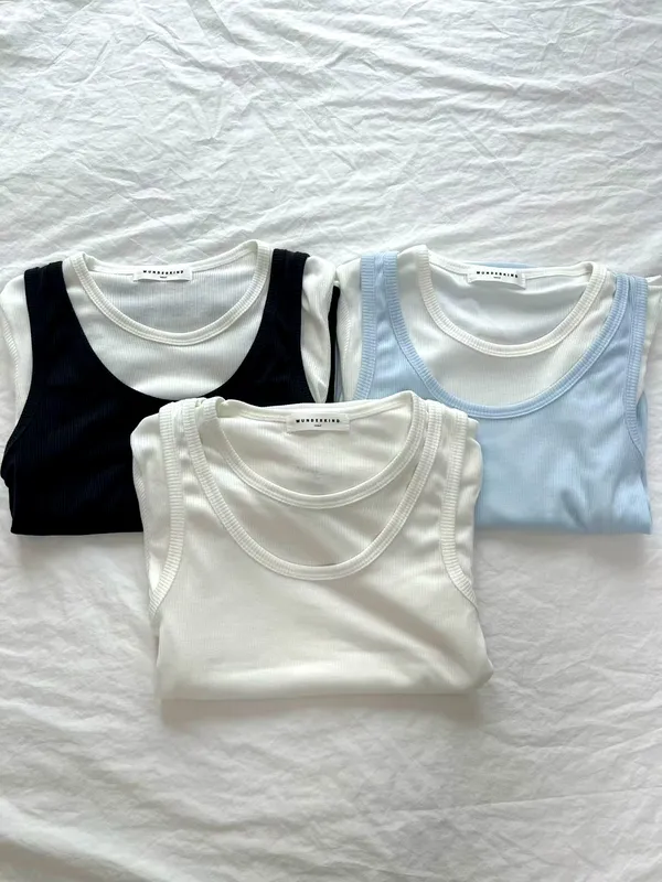 Comfortable and Breathable Women's Top, Perfect for Summer Outfits
