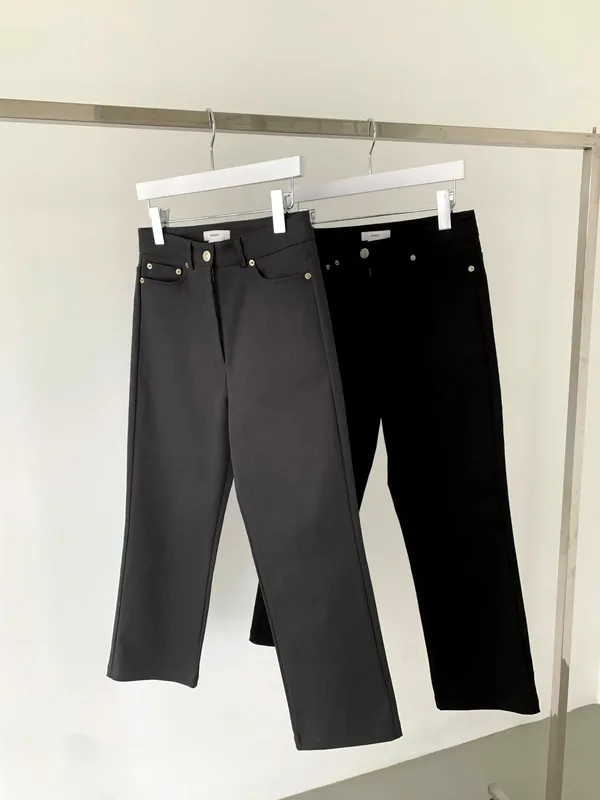 Stylish Versatile Women's Pants, Comfortable Slim Fit Design
