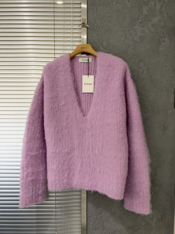 Soft Pink V-Neck Sweater, Warm and Stylish