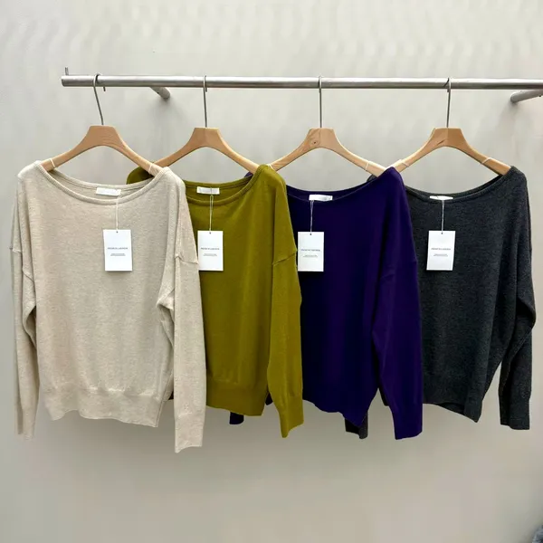 Fashionable and Comfortable Knit Sweater - Effortlessly Match with Various Styles