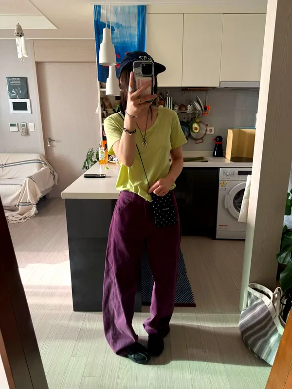 Stylish Purple Women's Pants - Comfortable and Versatile to Showcase Your Unique Charm