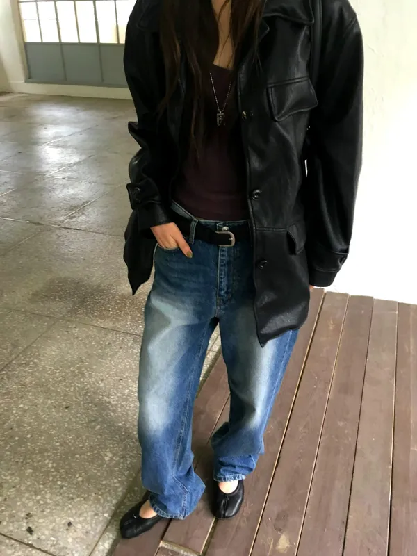 Stylish Women's Jacket, Premium Leather Material, Classic Design