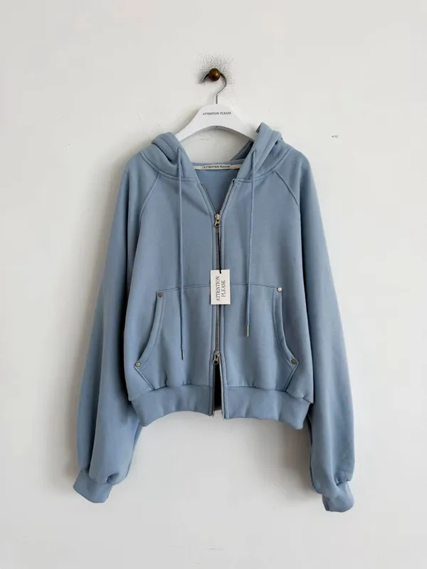 Lightweight and Comfortable Women's Jacket, Casual Style for Spring and Autumn