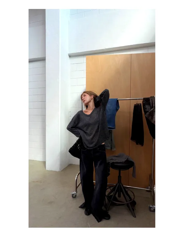 เสื้อผู้หญิงสไตล์มินิมอล สวมใส่สบาย แขนยาวระบายอากาศได้ดี