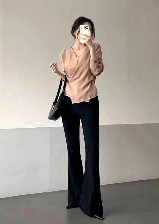 우아한 여성용 탑, 미니멀 디자인, 다양한 장소에 적합