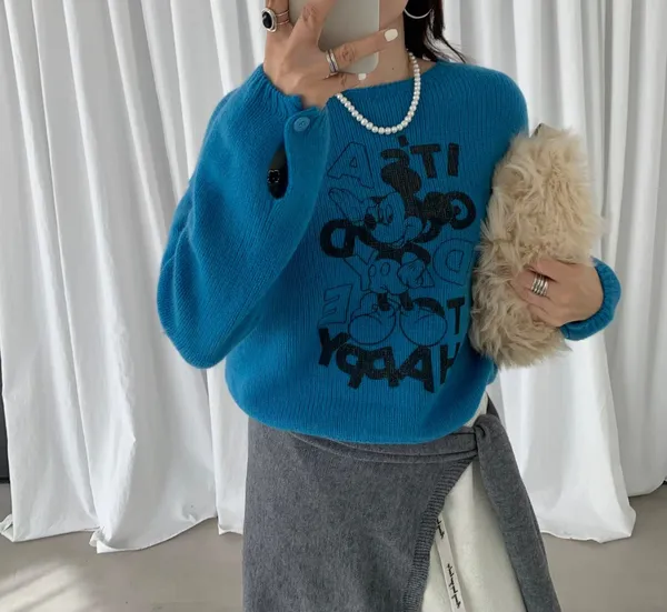 Fashionable and Cute Mickey Pattern Knit Sweater, Comfortable and Versatile