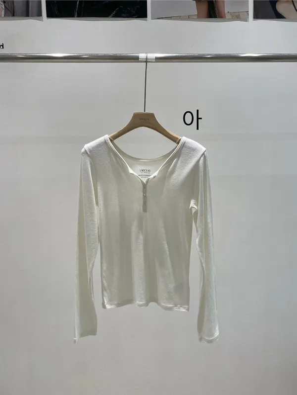 Minimalist White Long Sleeve T-Shirt, Comfortable and Breathable