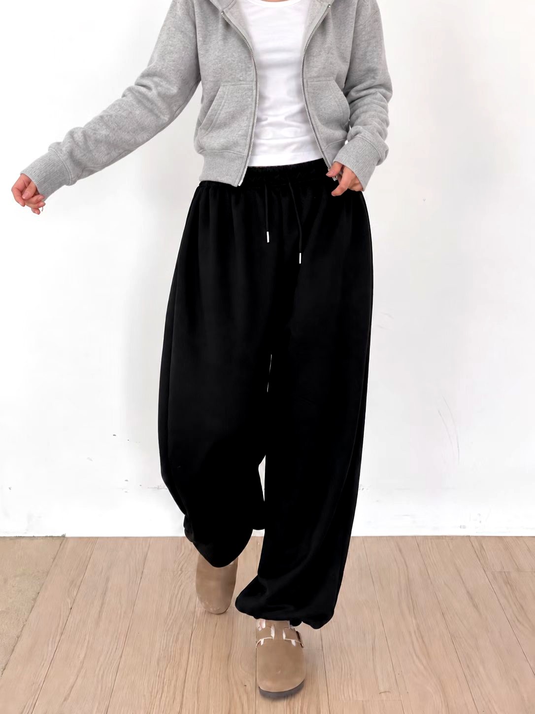 ํธ์ํ ์บ์ฃผ์ผ ์๋ ๋ฐ์ง, ๋ธ๋ ๋ฃจ์ฆ ๋์์ธ