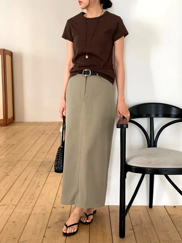 Stylish and Comfortable Women's T-Shirt, Perfect for Everyday Wear