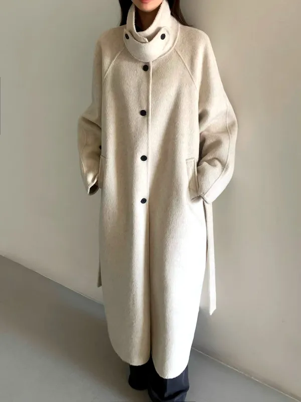 Stylish Minimalist Women's Coat, Elegant and Warm