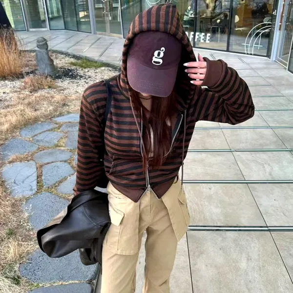 Fashionable Striped Knit Sweater, Comfortable and Versatile, A Must-Have for Fall and Winter