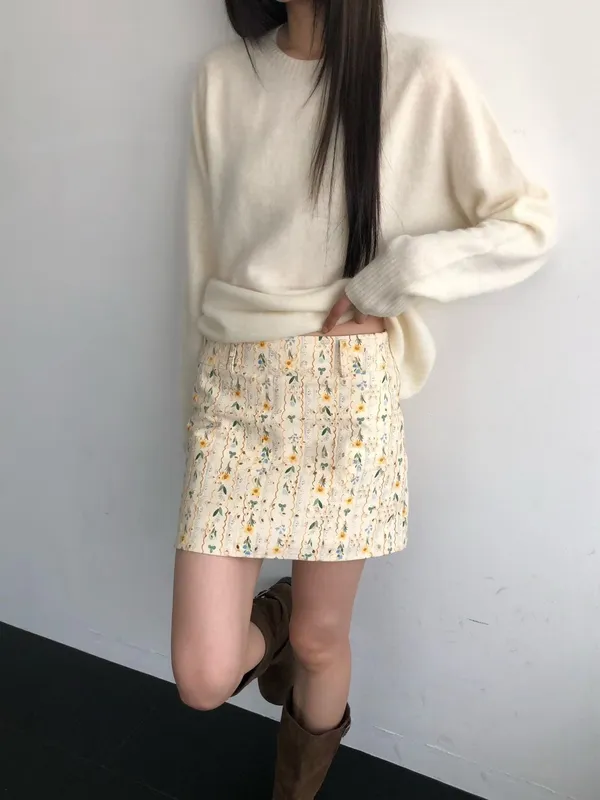 Fresh Floral Mini Skirt - Showcase Your Elegant Charm