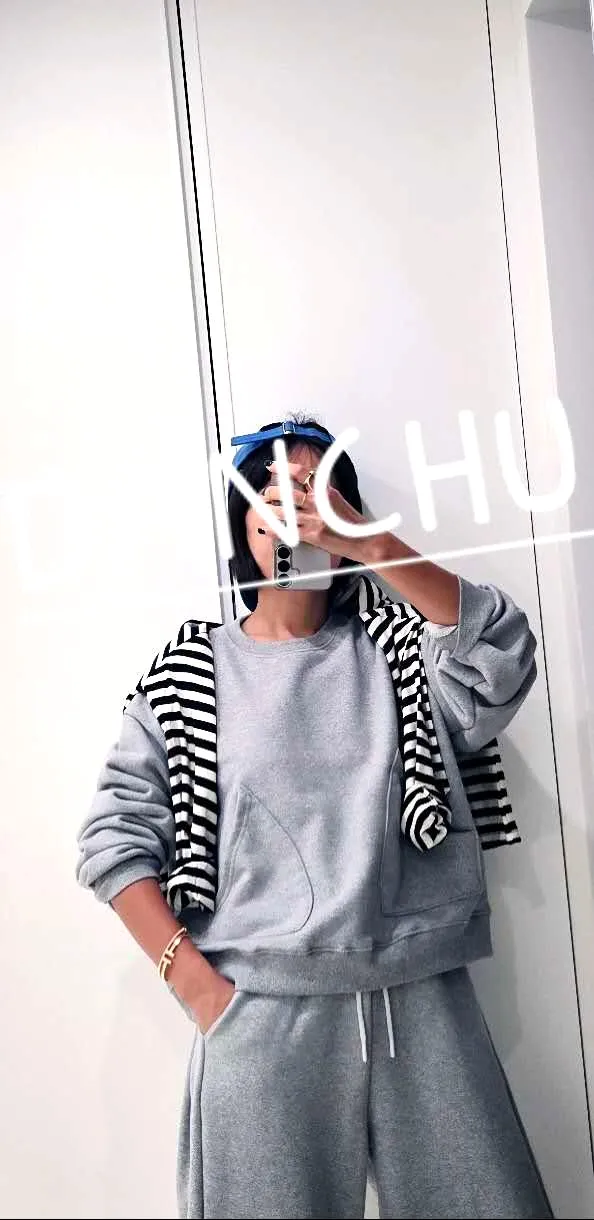 Comfortable Casual Hoodie, Fashionable and Versatile for Spring and Autumn