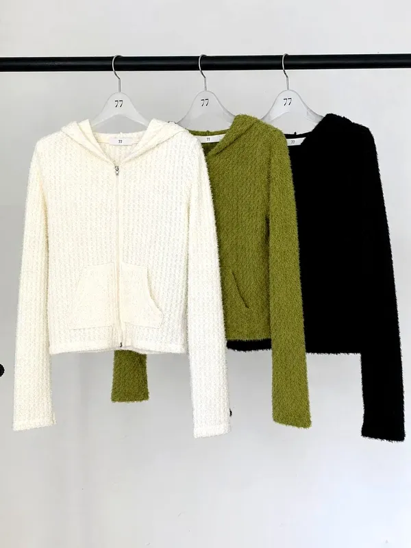 Fashionable Plush Cardigan for Women, Comfortable and Warm, Perfect for Autumn and Winter
