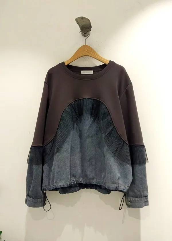 Stylish Patchwork Hoodie - Comfortable and Versatile for Everyday Wear