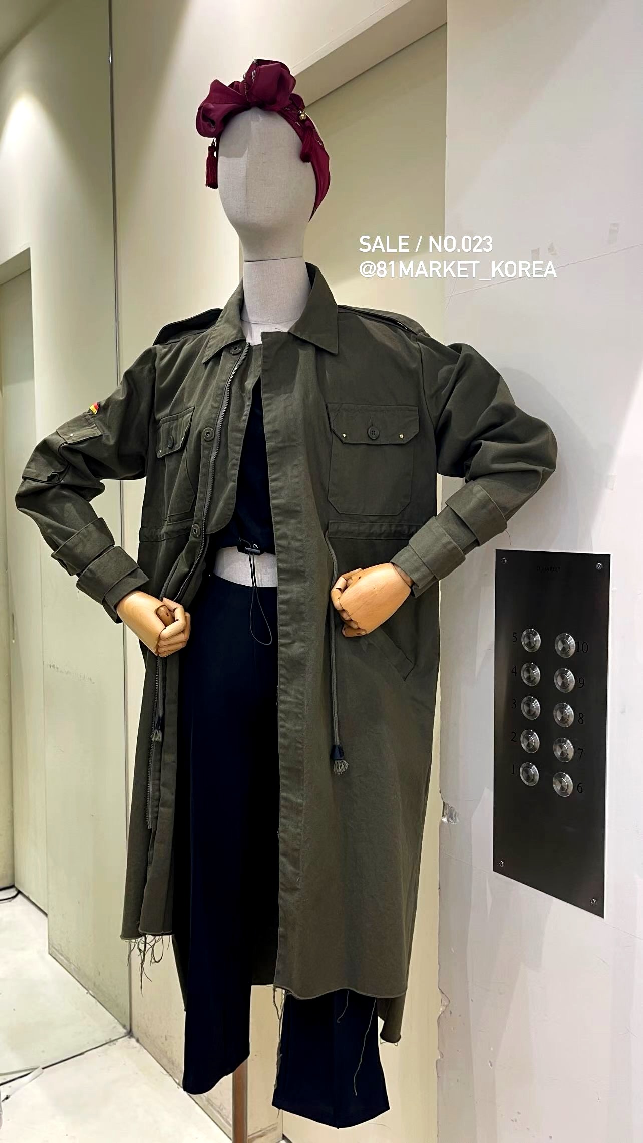 스타일리시한 프린트 여성 재킷, 개성 있는 트렌디 디자인