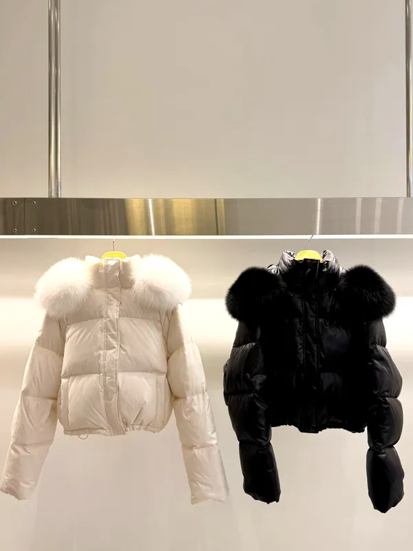 Stylish Women's Coat with Fur Collar, Warm and Comfortable