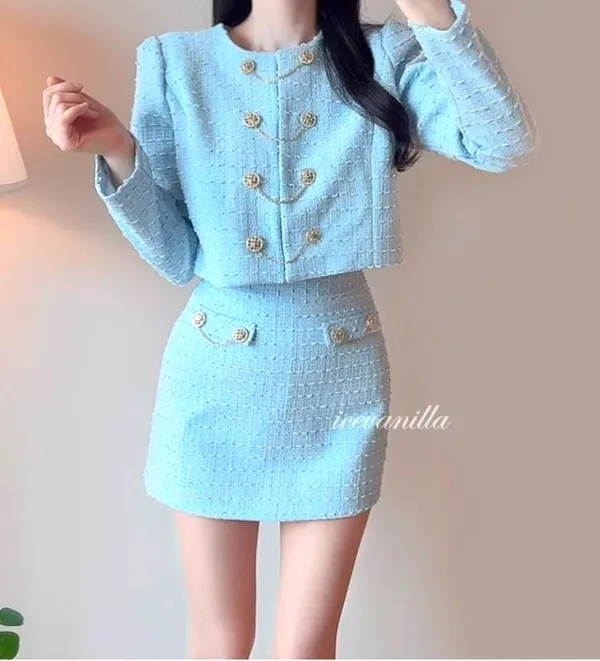 Fresh Blue Skirt Set - Fashionable and Elegant