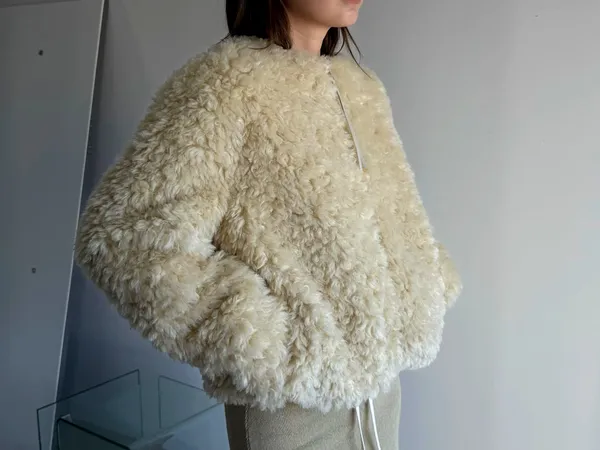 Fashionable Warm Women's Jacket with Soft Plush Design