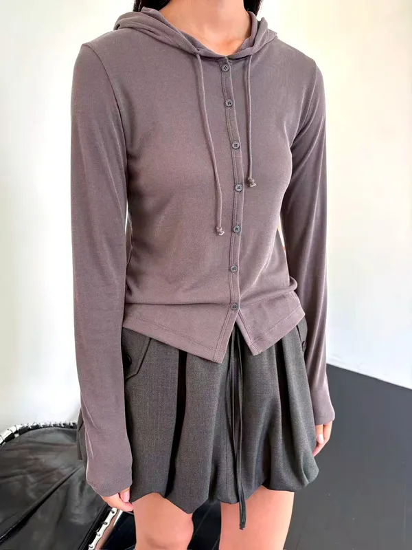 Fashionable Women's Cardigan - Comfortable and Versatile for Spring and Autumn