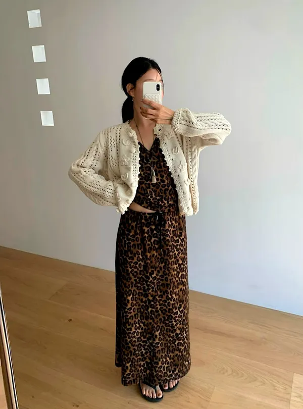 เสื้อคลุมถักแฟชั่นสำหรับผู้หญิง น้ำหนักเบา สบาย และเข้ากันได้อย่างลงตัว