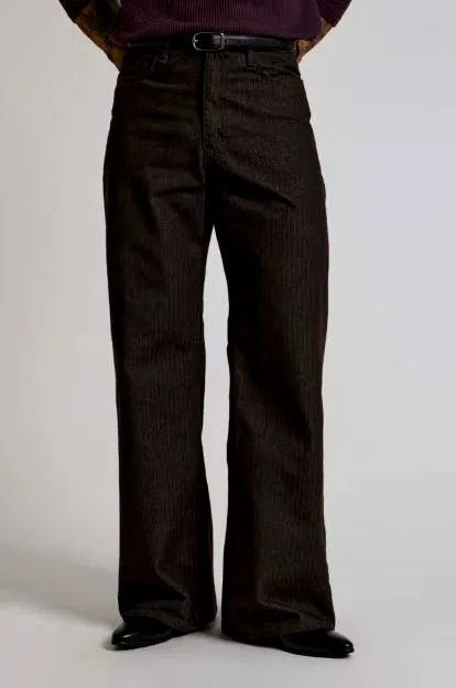 Stylish Men's Loose Pants for a Comfortable Casual Look