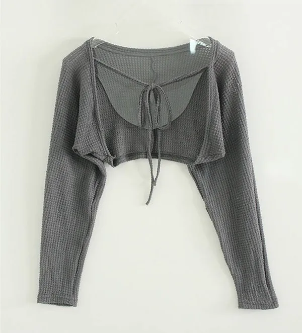 Chic Gray Short Knit Cardigan