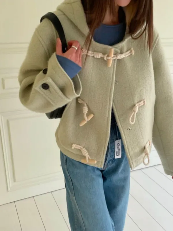 Warm and Comfortable Women's Woolen Coat - Fashionable and Casual Style